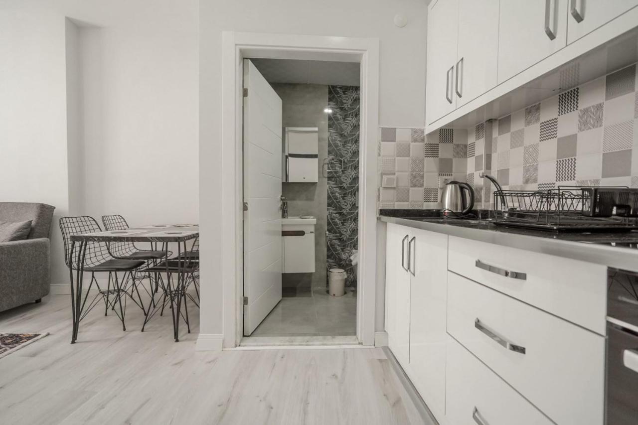 דירות אנטליה Charming And Central Flat Near Beach In Muratpasa מראה חיצוני תמונה